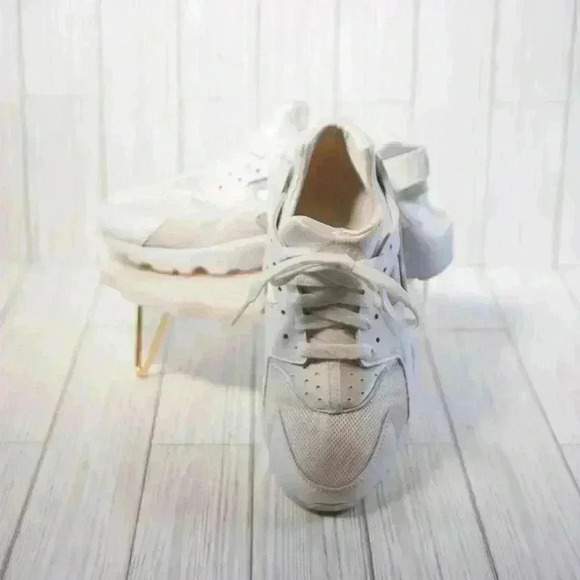 Nike Huarache by Nike 654275-110 size 6.5Y.  Nike Boys Huarache Run 654275-110 - Picture 7 of 14